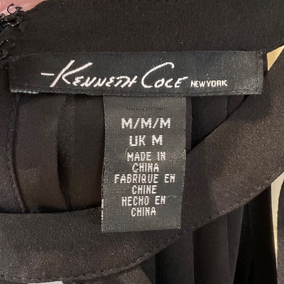 Kenneth Cole Halter Style Floral Sleeveless Top Flowy Size M High Low Keyhole - Picture 5 of 7